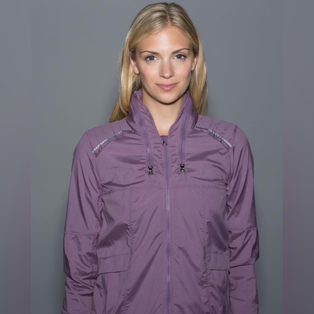 Lululemon Spring Forward Jacket - Picture 6 of 16